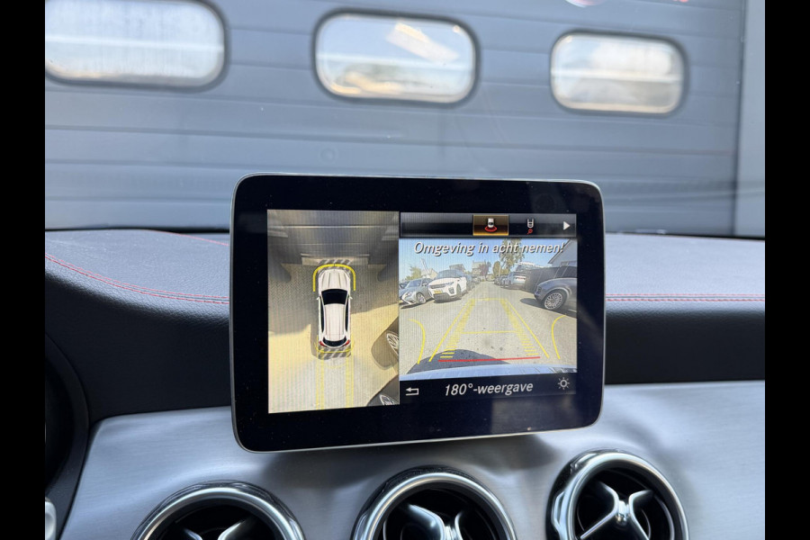 Mercedes-Benz GLA 220 d AMG | Panoramadak | 360* Camera | Harmon Kardon | Night Pakket |