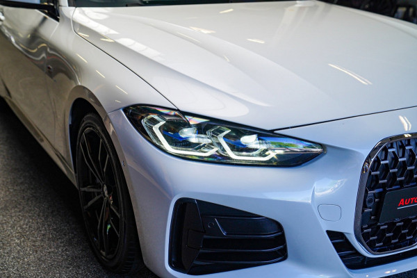 BMW 4 Serie Cabrio M440i xDrive High Executive | Laser LED | Driving Assistant Professional | Luxe Leder | Stoelkoeling | HuD