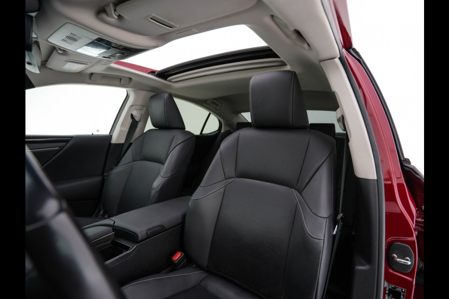 Lexus ES 300h Business Line (INCL.BTW) Aut. *PANO | LEATHER | FULL-LED | ADAPTIVE-CRUISE | BLIND-SPOT | KEYLESS | CAMERA | HEATED-COMFORTSEATS | NAVI-FULLMAP | PRIVACY-GLASS | SHIFT-PADDLES | ECC | PDC | 19''ALU*