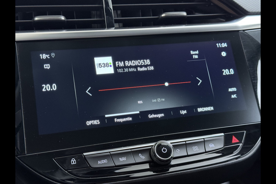 Opel CORSA-E Elegance 50 kWh SOH 93% Navi Ecc 360°Camera Apple Carplay Android Auto Cruise Control Pdc Dodehoek detectie Keyless Draadloze telefoonlader Privacy Glas Lmv Isofix Led Regen-Lichtsensor Lane Assist Origineel Nederlandse Auto Zeer compleet!
