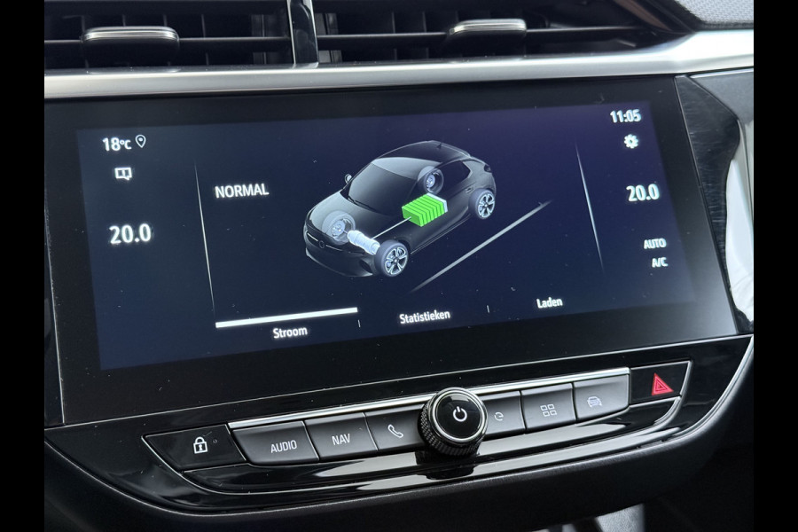 Opel CORSA-E Elegance 50 kWh SOH 93% Navi Ecc 360°Camera Apple Carplay Android Auto Cruise Control Pdc Dodehoek detectie Keyless Draadloze telefoonlader Privacy Glas Lmv Isofix Led Regen-Lichtsensor Lane Assist Origineel Nederlandse Auto Zeer compleet!