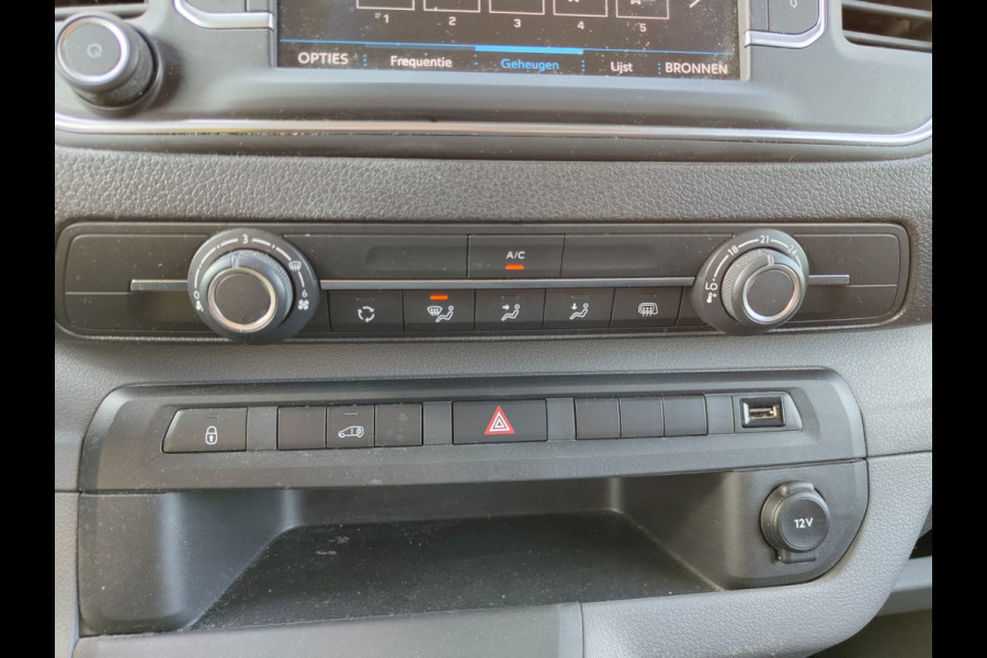 Peugeot Expert 1.5HDI 100 3-Persoons Trekhaak Navi Euro 6 Airco Apple Carplay Android Auto Cruise Control Bluetooth Pdc Premium Betonplex Vloer Wandbetimmering Schuifdeur 1.800KG Trekgewicht
