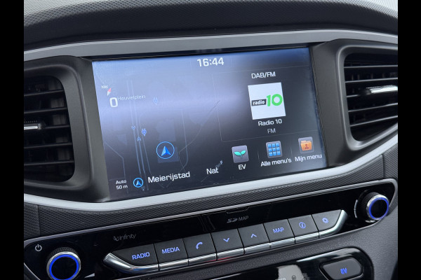 Hyundai IONIQ Premium EV SOH 99,9% Panorama-Schuifdak Adap.Cruise Leder+Memory Navi Ecc Trekhaak Infinity®-Audio Camera Apple Carplay Android  Stoel+Stuurverwarming Elek.Stoelen Lmv Bluetooth Dodehoek+Lane Assist VESS Origineel Nederlandse Auto