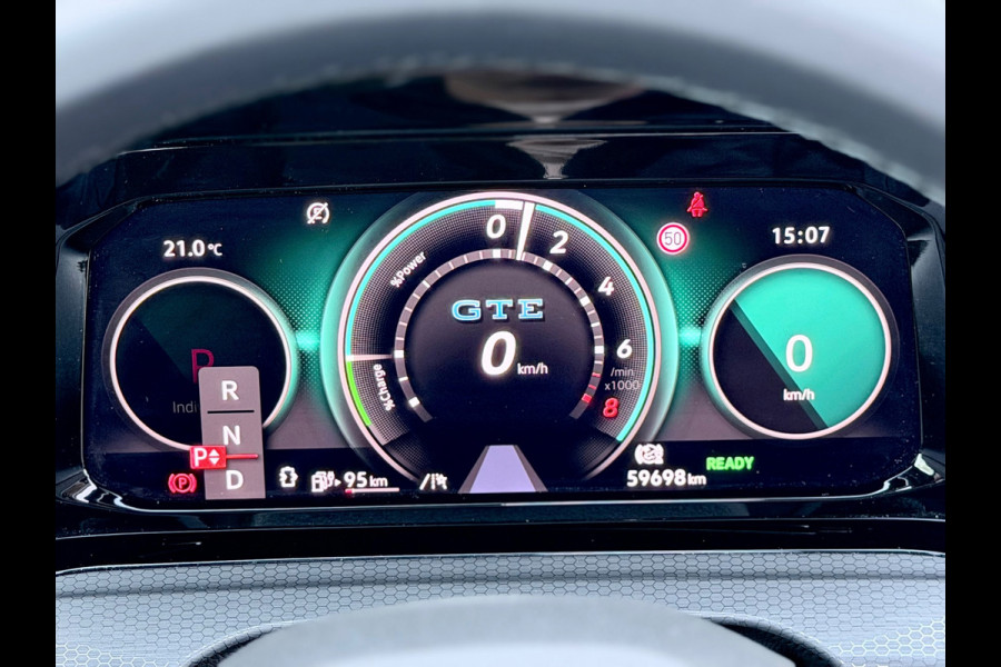 Volkswagen Golf 1.4 eHybrid GTE Pano/Leer/HuD/Matrix