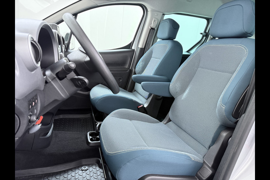 Citroën Berlingo E-Feel 5-Persoons Navi Ecc Camera Apple Carplay Mirror Link Cruise Control Pdc Led 2X Schuifdeur Privacy Glas DAB Lmv 1e Eigenaar Origineel Nederlandse Auto