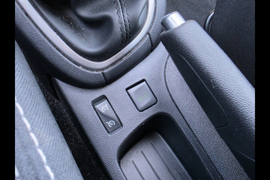 Renault Clio Estate 1.5 dCi Ecoleader Intens Carplay Navi Airco