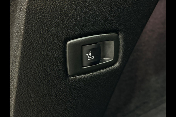 BMW 5 Serie Touring 520e | Plug-in Hybride | Elek. Trekhaak | Virtual Cockpit | LED
