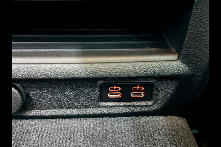 BMW 5 Serie Touring 520e | Plug-in Hybride | Elek. Trekhaak | Virtual Cockpit | LED