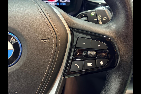 BMW 5 Serie Touring 520e | Plug-in Hybride | Elek. Trekhaak | Virtual Cockpit | LED