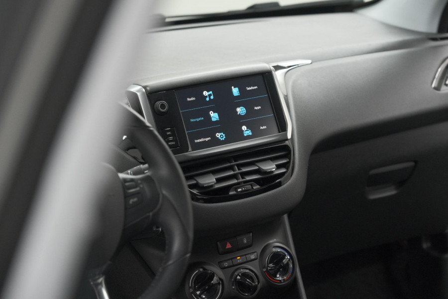 Peugeot 208 PureTech 82 Signature | Parkeersensoren | Apple Carplay | Pack Connect | Armsteun