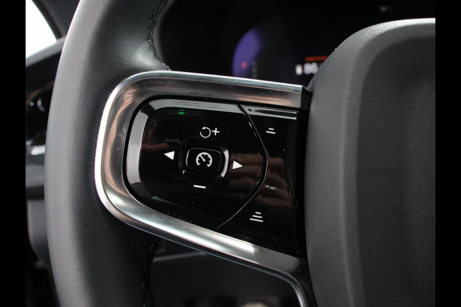 Polestar 2 Standard Range Single Motor 69 kWh 360* Camera Dab Led Verwarmde voorstoelen Navigatie Apple Carplay/Android Auto Climate Control Parkeer sensoren Panoramadak Keyless Stuurverwarming
