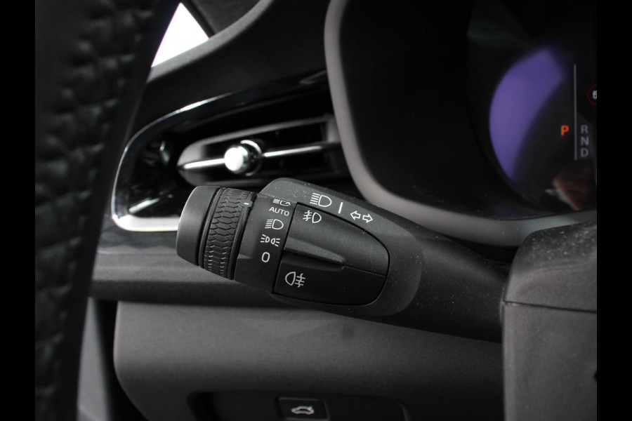 Polestar 2 Standard Range Single Motor 69 kWh 360* Camera Dab Led Verwarmde voorstoelen Navigatie Apple Carplay/Android Auto Climate Control Parkeer sensoren Panoramadak Keyless Stuurverwarming