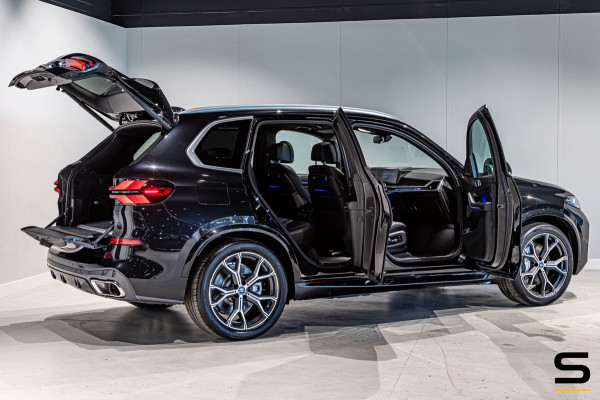BMW X5 XDrive50e Launch Edition|M-sport|Pano|H&K|Skylounge
