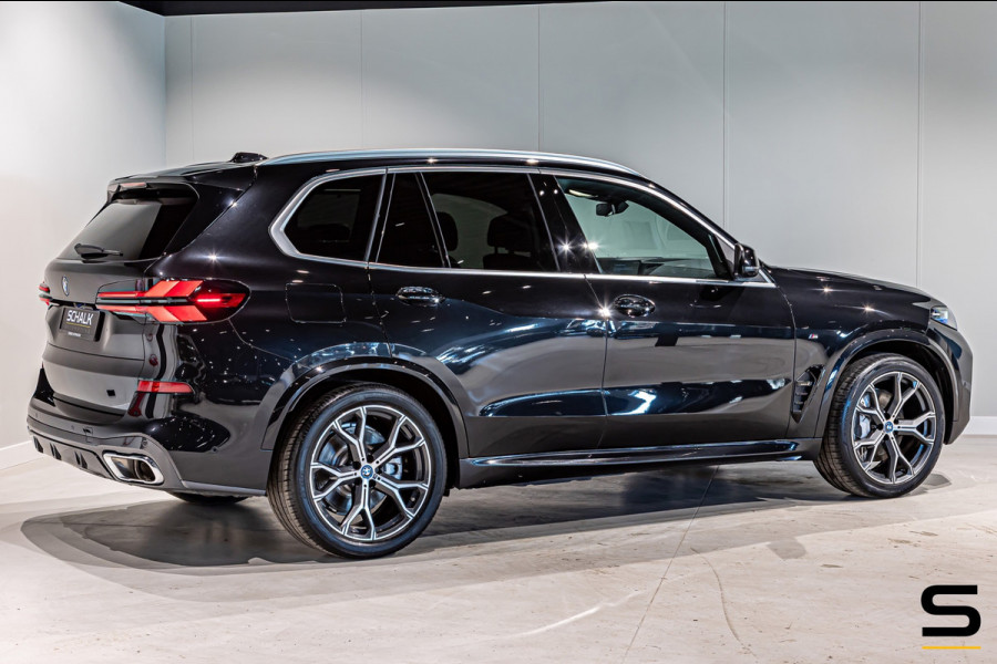 BMW X5 XDrive50e Launch Edition|M-sport|Pano|H&K|Skylounge