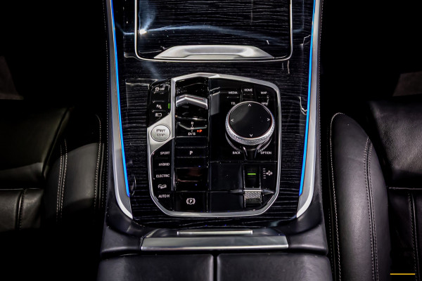 BMW X5 XDrive50e Launch Edition|M-sport|Pano|H&K|Skylounge