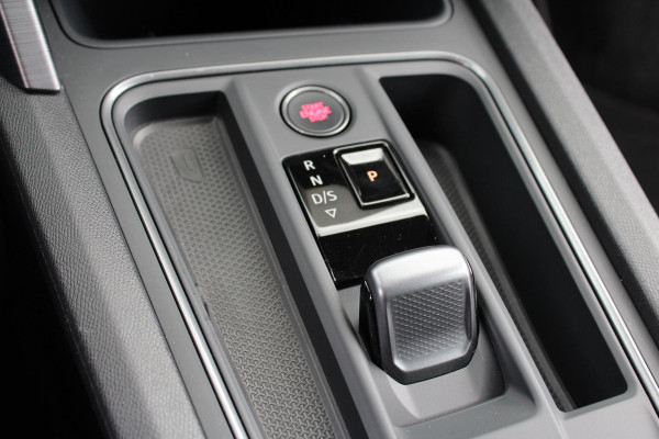 CUPRA Formentor 1.4 e-Hybrid VZ Copper Edition 204 PK | 360 Camera | Stoel en Stuur Verwarming | Elektrsiche Klep | Memory Seat |  Adaptive Cruise Control
