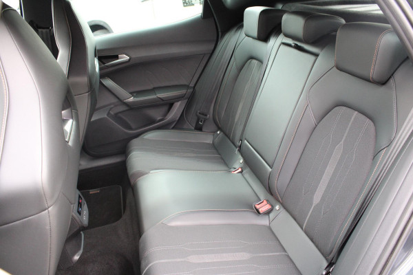 CUPRA Formentor 1.4 e-Hybrid VZ Copper Edition 204 PK | 360 Camera | Stoel en Stuur Verwarming | Elektrsiche Klep | Memory Seat |  Adaptive Cruise Control