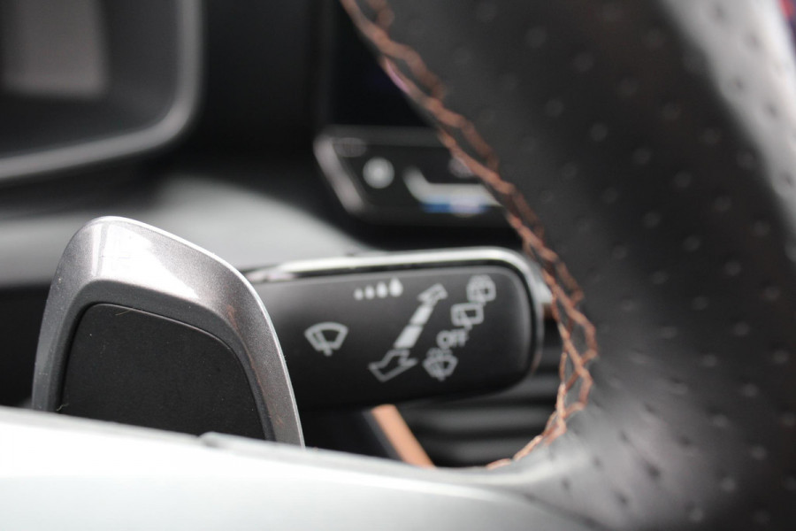 CUPRA Formentor 1.4 e-Hybrid VZ Copper Edition 204 PK | 360 Camera | Stoel en Stuur Verwarming | Elektrsiche Klep | Memory Seat |  Adaptive Cruise Control