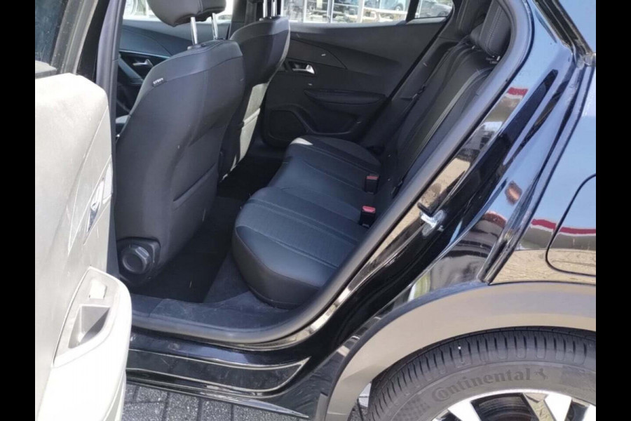 Peugeot e-2008 EV Allure Pack 50 kWh | 27.500 | Navigatie | Achteruitrij Camera | WORDT VERWACHT!