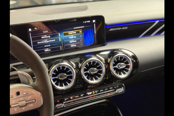 Mercedes-Benz CLA-Klasse AMG 45 S 4MATIC+ | Pano | Sfeerverlichting | Camera | Stoelverwarming/Verkoeling