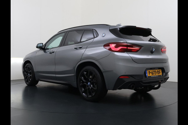 BMW X2 xDrive25e M SPORT Business Edition Plus VAN: 31.900,- VOOR: 29.330,- UW WKVOORDEEL: 2.570,- | BOMVOL | PHEV| PANO| NAP| STOEL + STUURVERWARMING| COMFORT ACCESS| ELEK. ACHTERKLEP| AFNEEMBARE TREKHAAK| HUD| ACHTERUITRIJCAMERA| APPLE CARPLAY