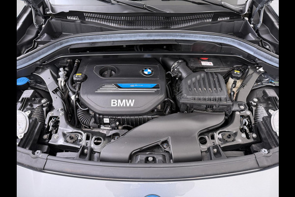 BMW X2 xDrive25e M SPORT Business Edition Plus VAN: 31.900,- VOOR: 29.330,- UW WKVOORDEEL: 2.570,- | BOMVOL | PHEV| PANO| NAP| STOEL + STUURVERWARMING| COMFORT ACCESS| ELEK. ACHTERKLEP| AFNEEMBARE TREKHAAK| HUD| ACHTERUITRIJCAMERA| APPLE CARPLAY