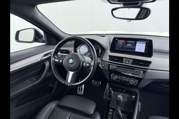 BMW X2 xDrive25e M SPORT Business Edition Plus VAN: 31.900,- VOOR: 29.330,- UW WKVOORDEEL: 2.570,- | BOMVOL | PHEV| PANO| NAP| STOEL + STUURVERWARMING| COMFORT ACCESS| ELEK. ACHTERKLEP| AFNEEMBARE TREKHAAK| HUD| ACHTERUITRIJCAMERA| APPLE CARPLAY