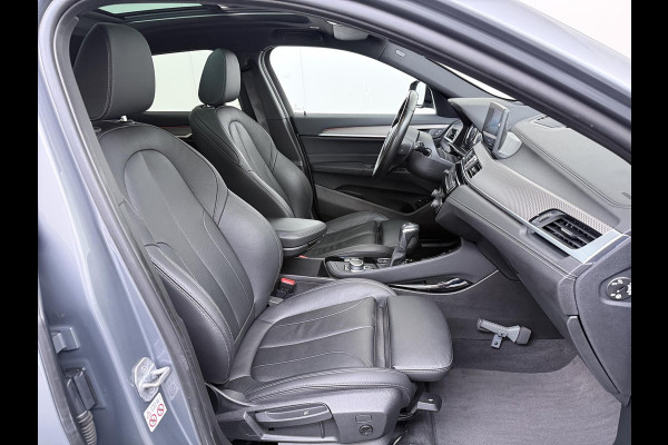 BMW X2 xDrive25e M SPORT Business Edition Plus VAN: 31.900,- VOOR: 29.330,- UW WKVOORDEEL: 2.570,- | BOMVOL | PHEV| PANO| NAP| STOEL + STUURVERWARMING| COMFORT ACCESS| ELEK. ACHTERKLEP| AFNEEMBARE TREKHAAK| HUD| ACHTERUITRIJCAMERA| APPLE CARPLAY