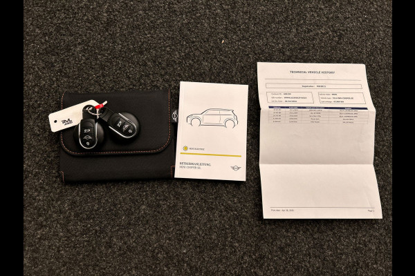 MINI Mini Electric Essential 33 kWh | Apple/Carplay | Stoelverwarming | Climate/Control