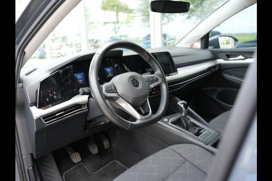 Volkswagen Golf 1.0 TSI Life | Draadloze telefoonlader | Cruise adaptief | Apple Carplay/Android Auto