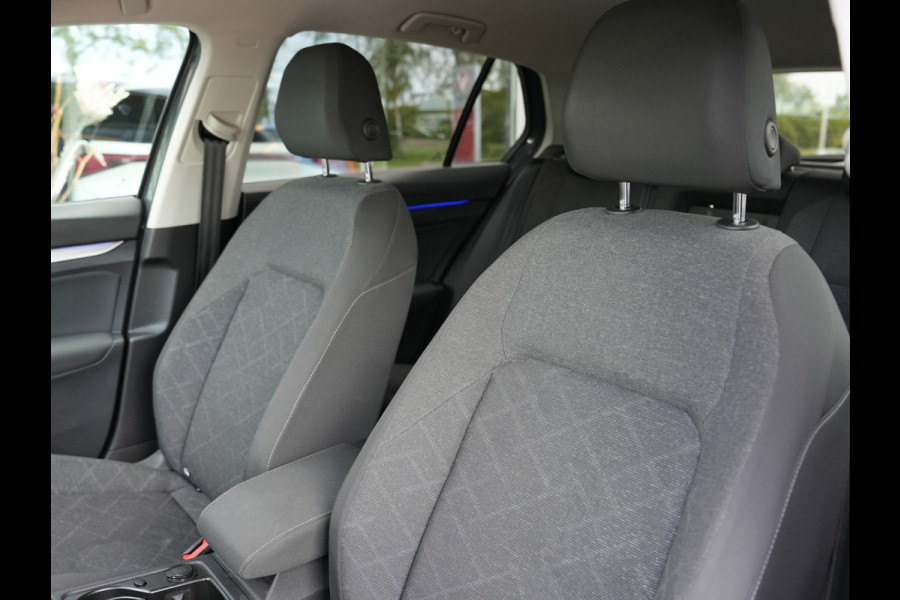 Volkswagen Golf 1.0 TSI Life | Draadloze telefoonlader | Cruise adaptief | Apple Carplay/Android Auto