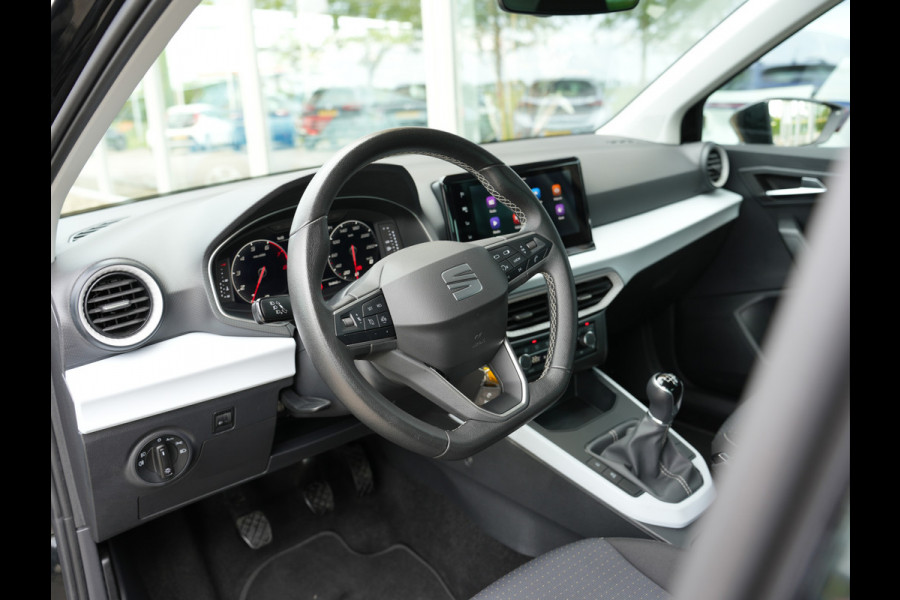 Seat Arona 1.0 TSI Style Business Intense | Apple Carplay/Android Auto | Cruise control |