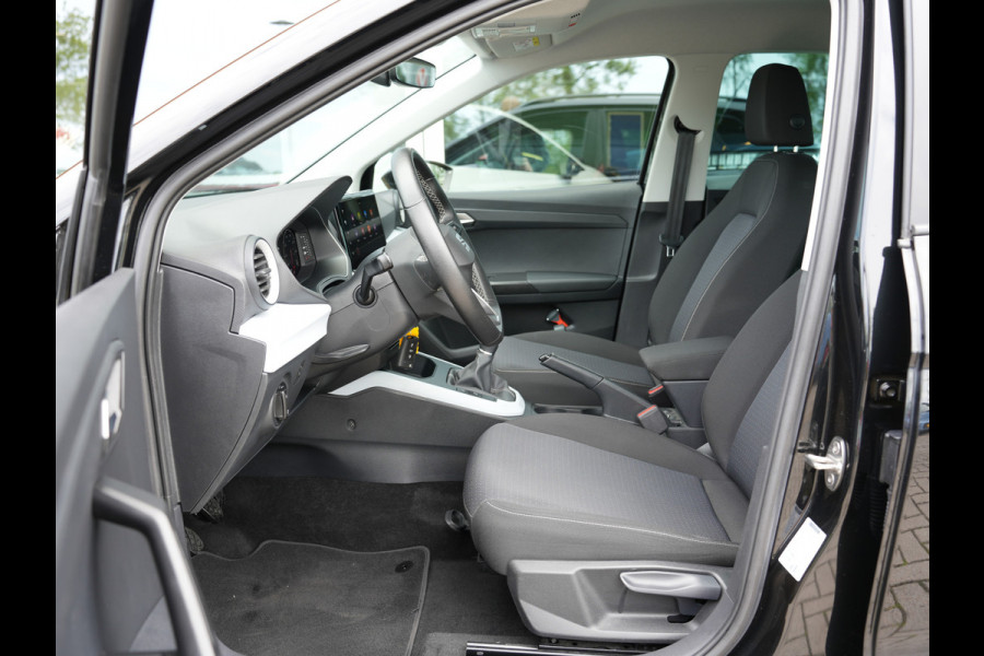 Seat Arona 1.0 TSI Style Business Intense | Apple Carplay/Android Auto | Cruise control |