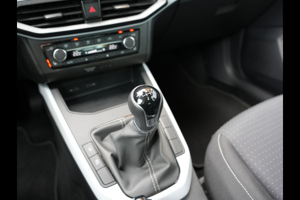 Seat Arona 1.0 TSI Style Business Intense | Apple Carplay/Android Auto | Cruise control |