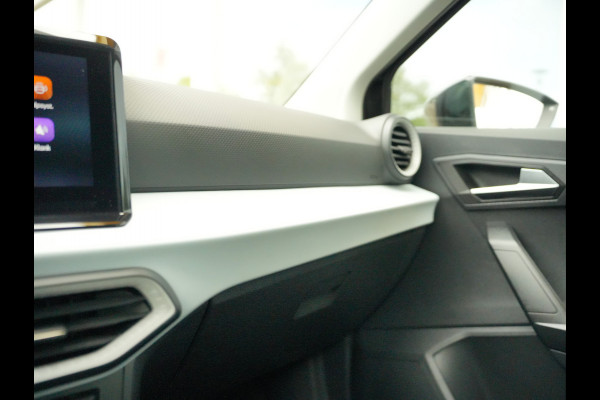 Seat Arona 1.0 TSI Style Business Intense | Apple Carplay/Android Auto | Cruise control |