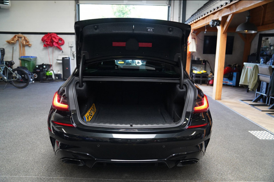 BMW 3-serie M340i xDrive High Executive Edition | Harman Kardon | HuD | Schuif/kanteldak | 360 cam | Adaptieve Cruise | 374 PK