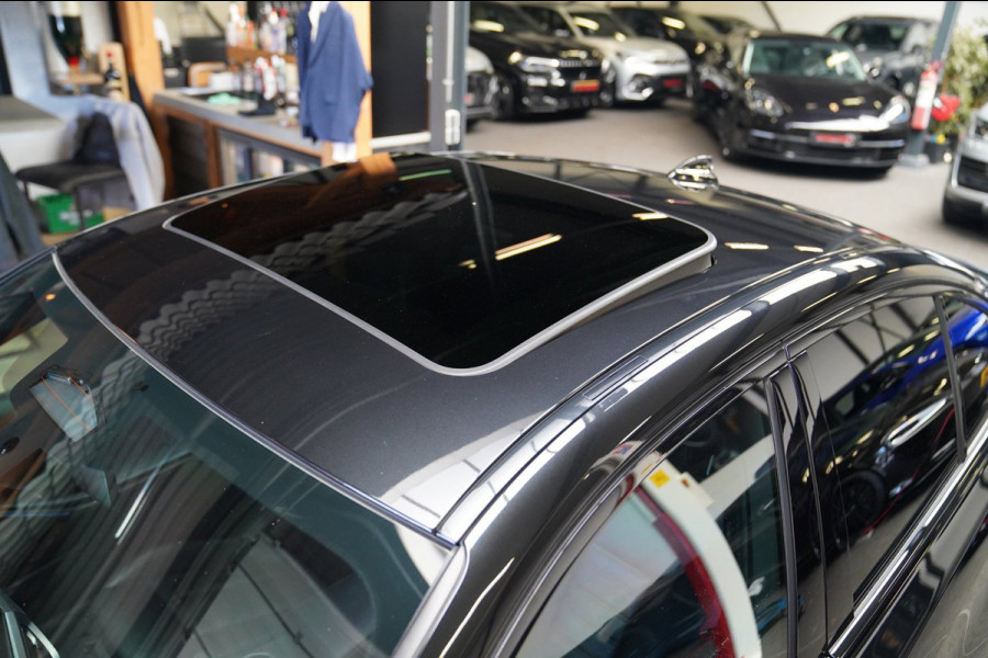 BMW 3-serie M340i xDrive High Executive Edition | Harman Kardon | HuD | Schuif/kanteldak | 360 cam | Adaptieve Cruise | 374 PK