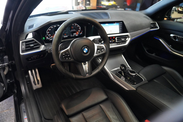 BMW 3-serie M340i xDrive High Executive Edition | Harman Kardon | HuD | Schuif/kanteldak | 360 cam | Adaptieve Cruise | 374 PK
