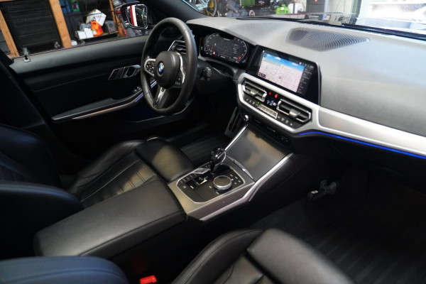 BMW 3-serie M340i xDrive High Executive Edition | Harman Kardon | HuD | Schuif/kanteldak | 360 cam | Adaptieve Cruise | 374 PK