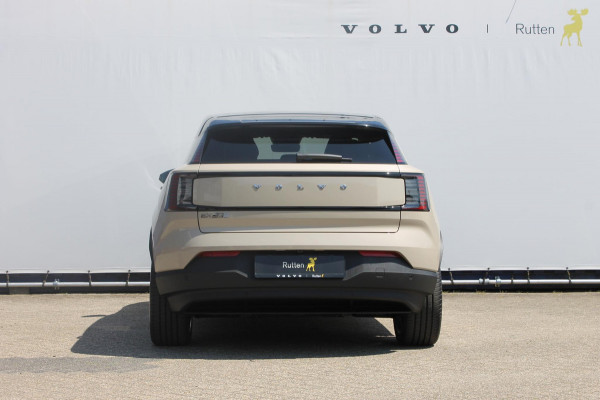Volvo EX30 272PK Automaat Single Motor Ext. Range Plus Europa Elektrisch verstelbare voorstoelen / Verwarmbare voorstoelen en verwarmbaar stuurwiel / 20" lichtmetalen velgen