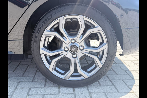 Ford Fiesta 1.0 EcoBoost ST-Line | Carplay | PDC | Camera | 1e eigenaar