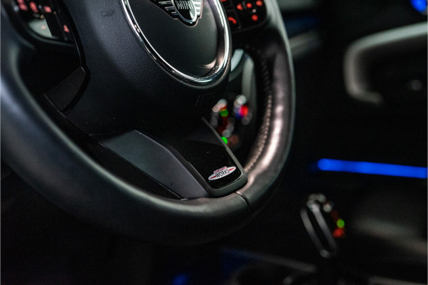 MINI Countryman 2.0 John Cooper Works ALL4 Classic 306PK | Harman/Kardon | Sfeer | HUD | Keyless | 12 MND Garantie