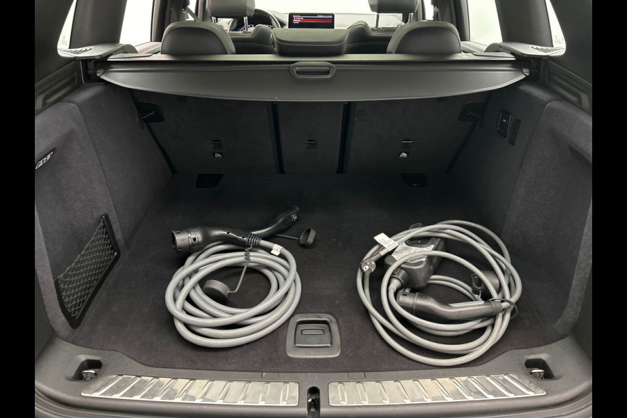 BMW iX3 High Executive 80 kWh | M-Sport | SOH 100% | Pano/Dak | Leder | Camera | Adapt.Cruise/Control