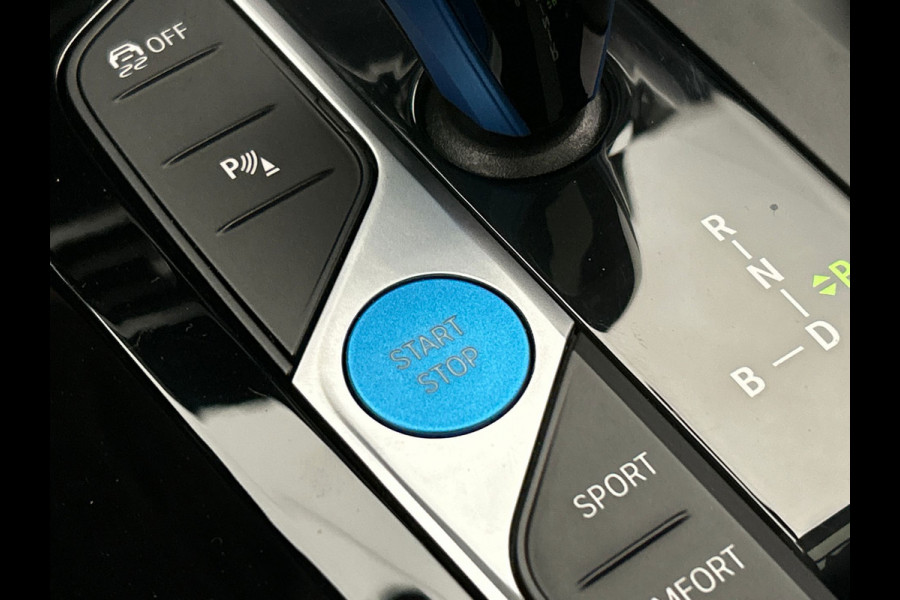 BMW iX3 High Executive 80 kWh | M-Sport | SOH 100% | Pano/Dak | Leder | Camera | Adapt.Cruise/Control