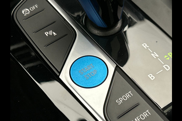 BMW iX3 High Executive 80 kWh | M-Sport | SOH 100% | Pano/Dak | Leder | Camera | Adapt.Cruise/Control