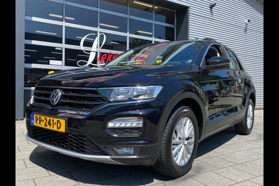 Volkswagen T-Roc 1.0 TSI Style - Navigatie I Airco I Veiligheid pakket I LED I PDC I Sport velgen I Dealer onderhouden