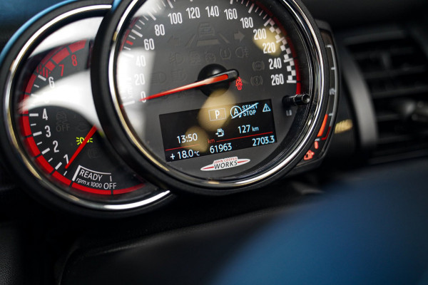 MINI Cabrio 2.0 John Cooper Works Chili | Cabriolet | Luxe Leder / Alcantara | Harman/Kardon | Camera | 231PK | HuD
