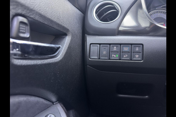Suzuki Vitara 1.5 Hybrid Automaat Style AllGrip | Pano-Dak | LED | Trekhaak | Adaptive CC | Navi | Cllimate |