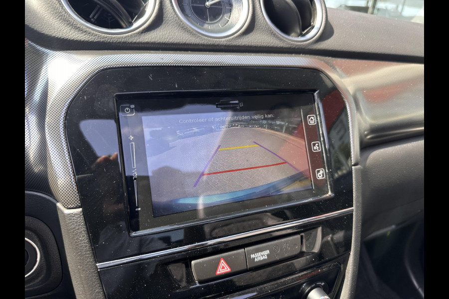 Suzuki Vitara 1.5 Hybrid Automaat Style AllGrip | Pano-Dak | LED | Trekhaak | Adaptive CC | Navi | Cllimate |