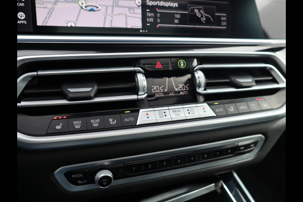 BMW X5 xDrive45e High Executive M Sport Pakket Automaat /  Live Cockpit Professional / Panoramadak / Driving Assistant Professional / Trekhaak / Luchtvering / Comfortstoelen / M Sportremsysteem / 22 Inch / Hifi / Parkeerhulpsysteem Plus